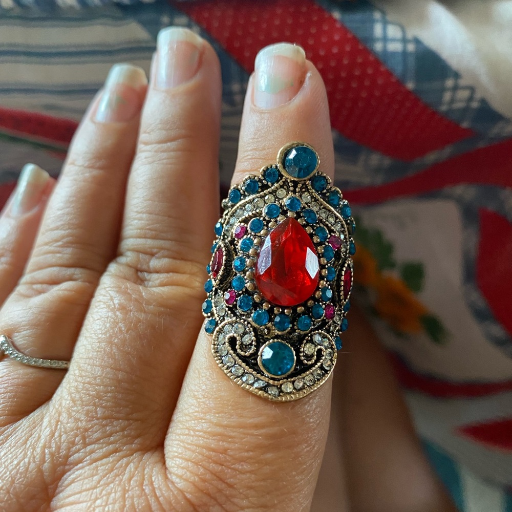 Colorful Jeweled Ring - Picture 2 of 11